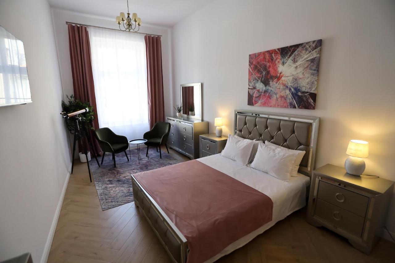 Alexander Flat_Alecsandri Apartment Oradea Ngoại thất bức ảnh