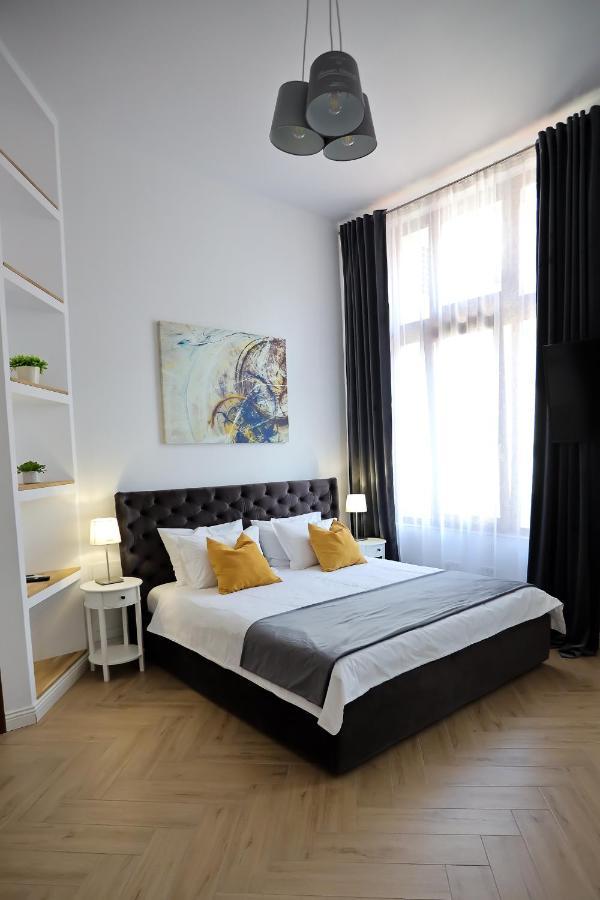 Alexander Flat_Alecsandri Apartment Oradea Ngoại thất bức ảnh